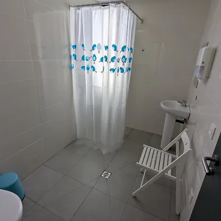 Municipal Escuelas אכסניה Bulbuente