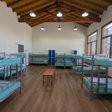 Municipal Escuelas אכסניה Bulbuente